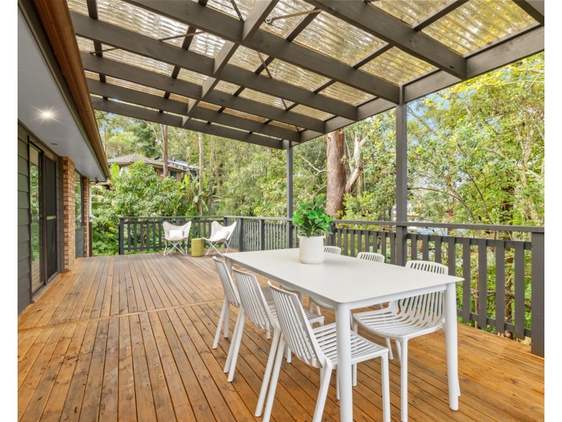 11 Opala Avenue, Wyoming NSW 2250