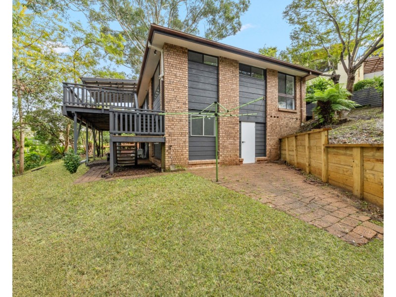 11 Opala Avenue, Wyoming NSW 2250