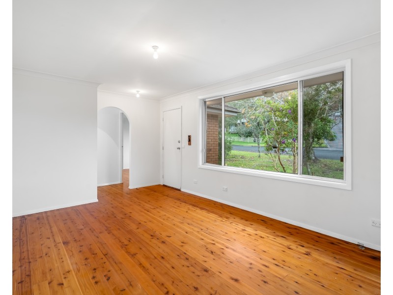 10 Hamilton Close, Niagara Park NSW 2250