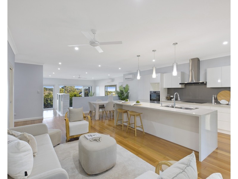 17 Braemar Drive, Wamberal NSW 2260