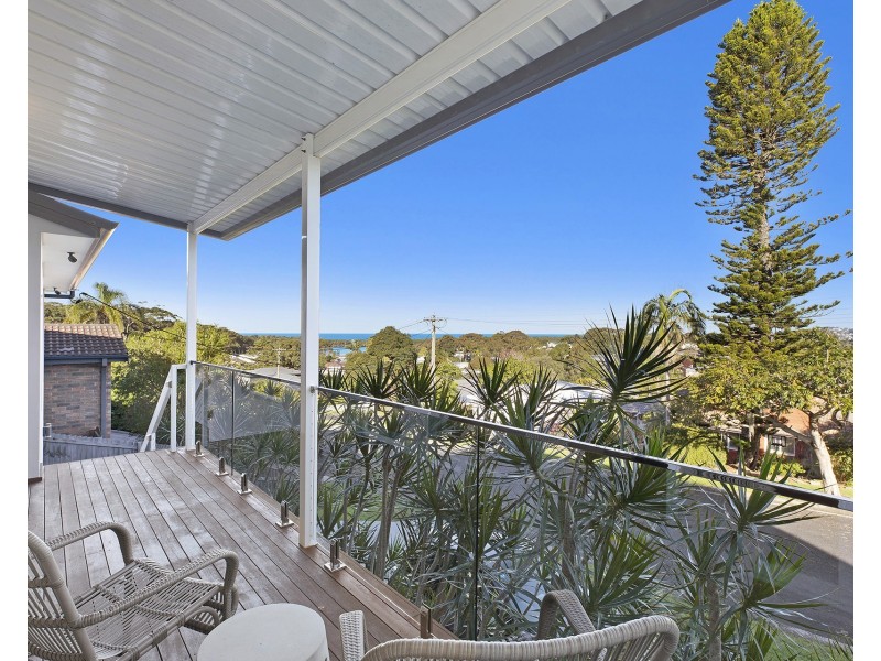 17 Braemar Drive, Wamberal NSW 2260