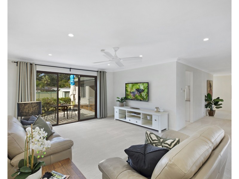 16 Kuburra Road, Erina NSW 2250