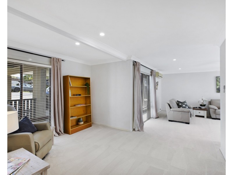 16 Kuburra Road, Erina NSW 2250
