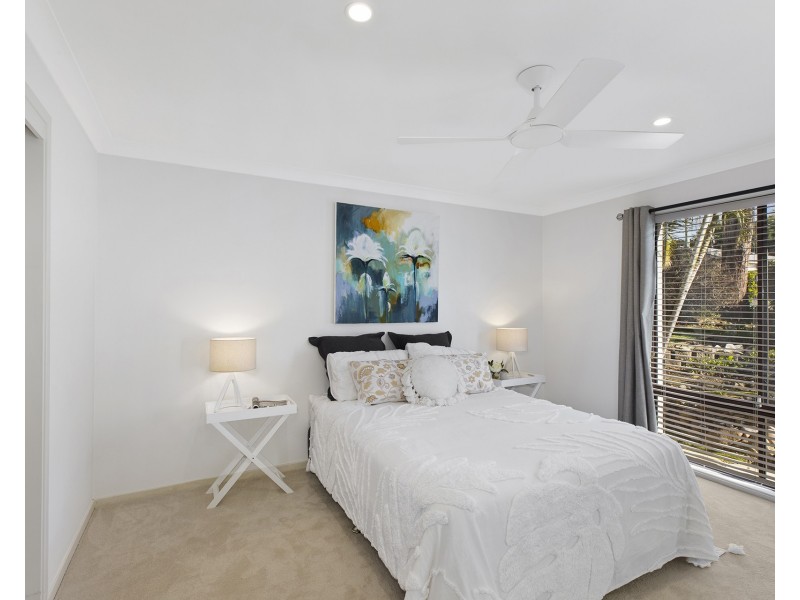 16 Kuburra Road, Erina NSW 2250