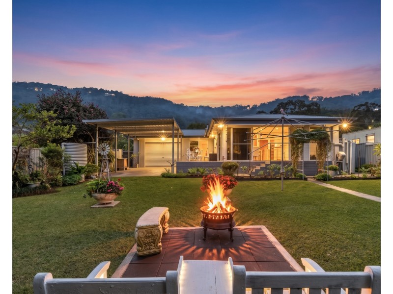 101 Beaumont Avenue, Wyoming NSW 2250