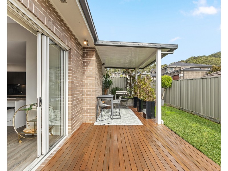4 Nepean Close, Narara NSW 2250