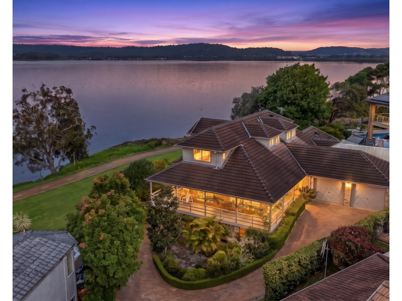 30 Sunny Waters Road, Kincumber NSW 2251