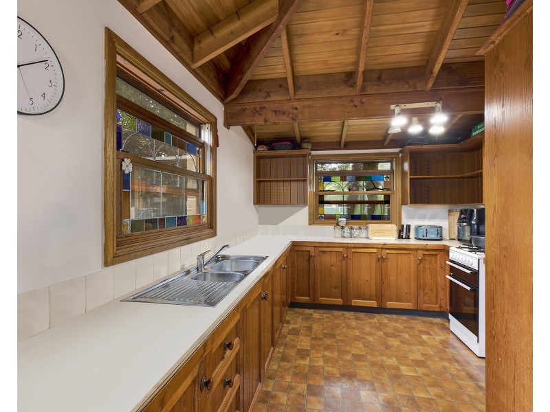 31 Yates Road, Ourimbah NSW 2258
