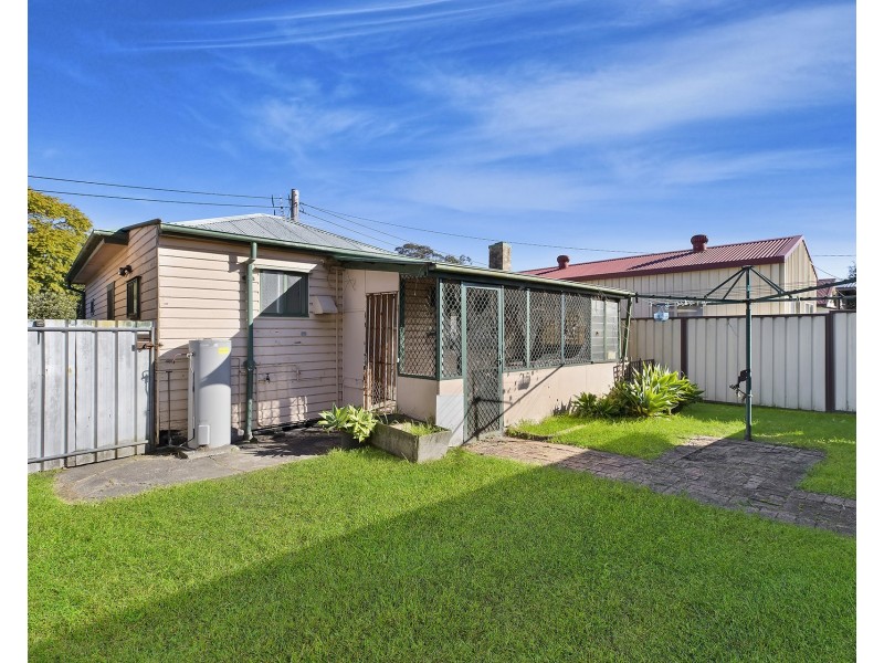 31 Yates Road, Ourimbah NSW 2258