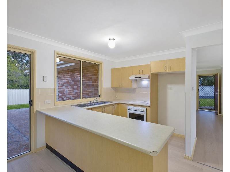 14 Woolybutt Crescent, Erina NSW 2250