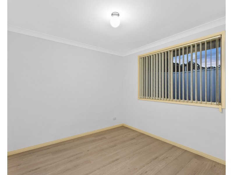 14 Woolybutt Crescent, Erina NSW 2250