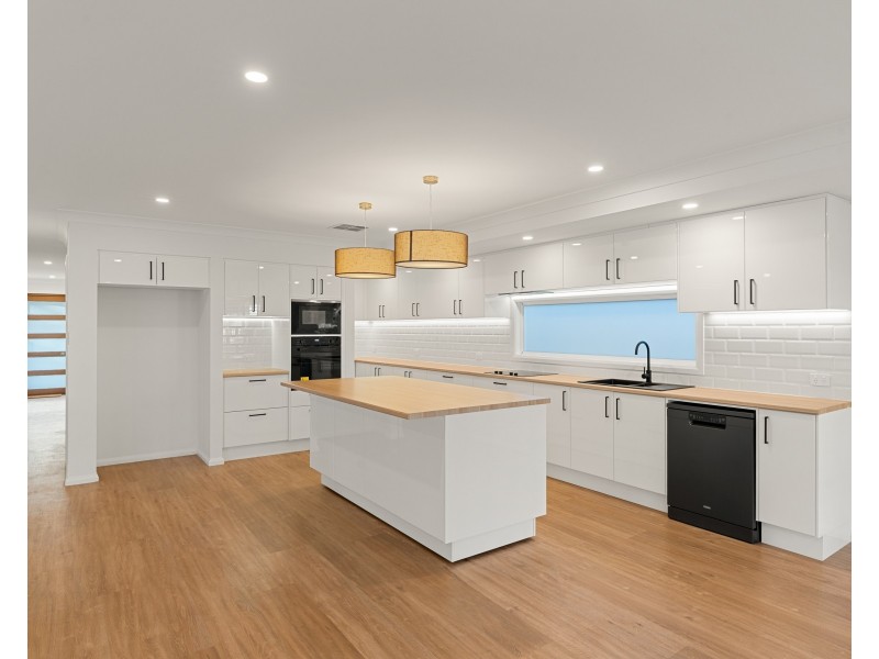 6B Geoffrey Road, Chittaway Point NSW 2261