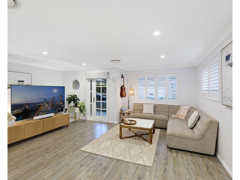 71 Thames Drive, Erina NSW 2250