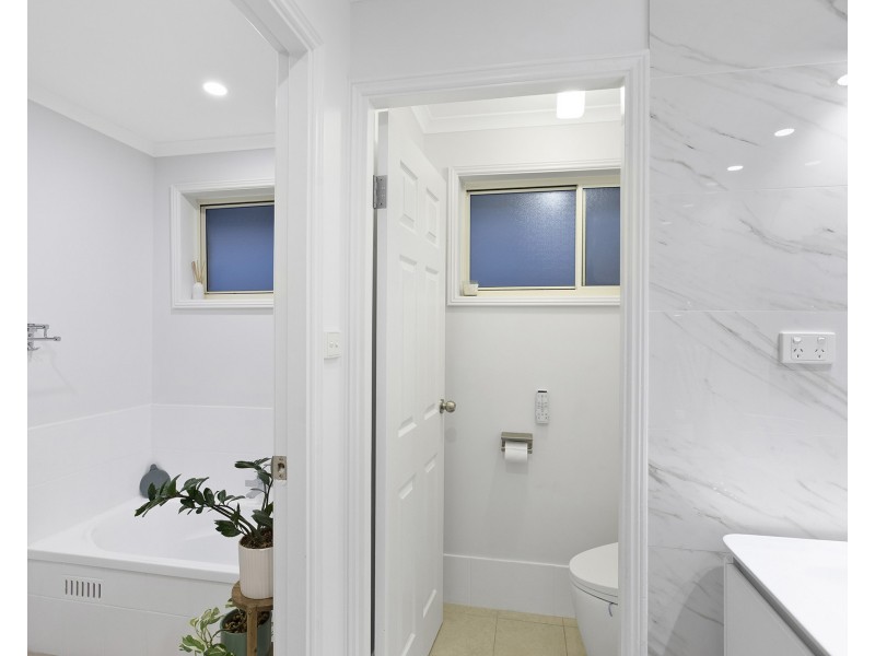 71 Thames Drive, Erina NSW 2250