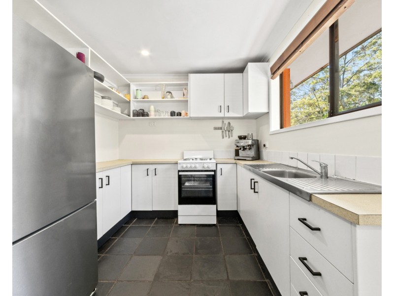 106 Springfield Road, Springfield NSW 2250