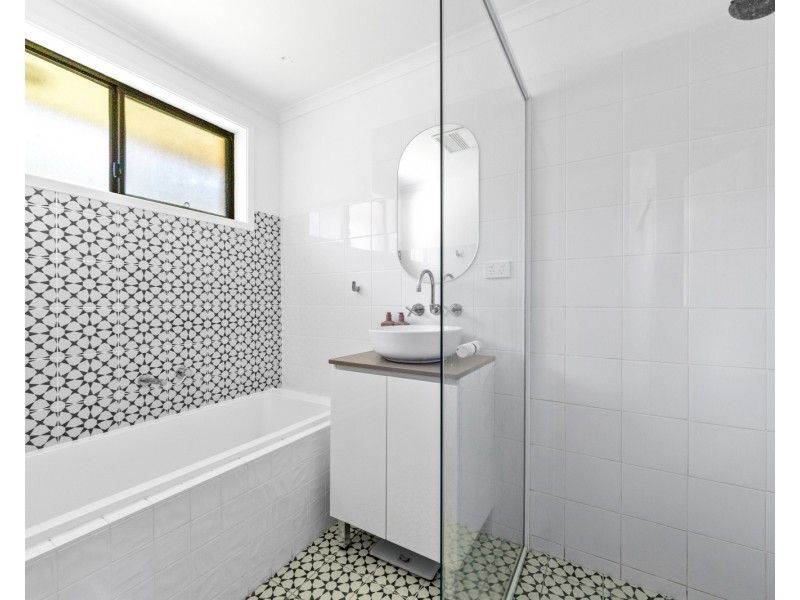 106 Springfield Road, Springfield NSW 2250