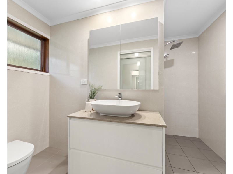 55 Bay View Avenue, East Gosford NSW 2250