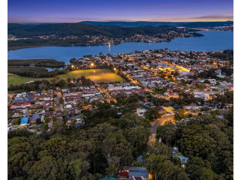 55 Bay View Avenue, East Gosford NSW 2250