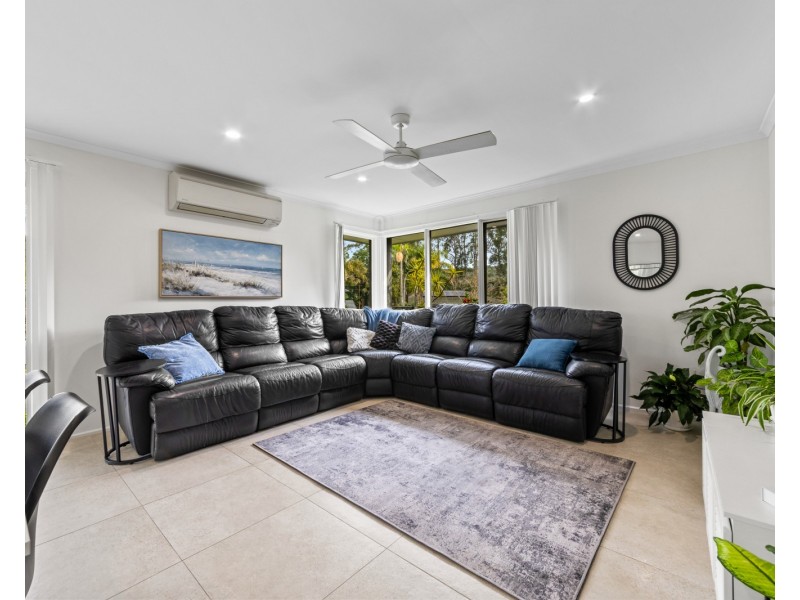 31 Karina Drive, Narara NSW 2250