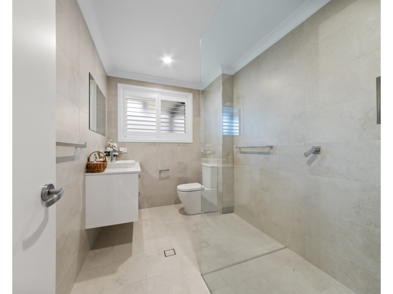 4/5 Victoria Street, East Gosford NSW 2250