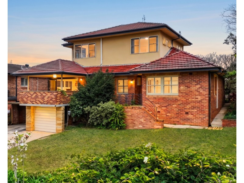 24 Caroline Street, East Gosford NSW 2250