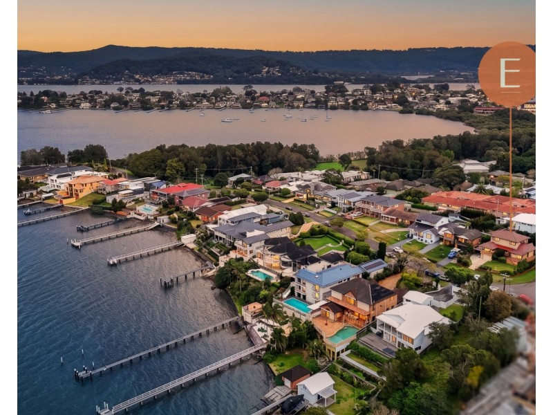 24 Caroline Street, East Gosford NSW 2250