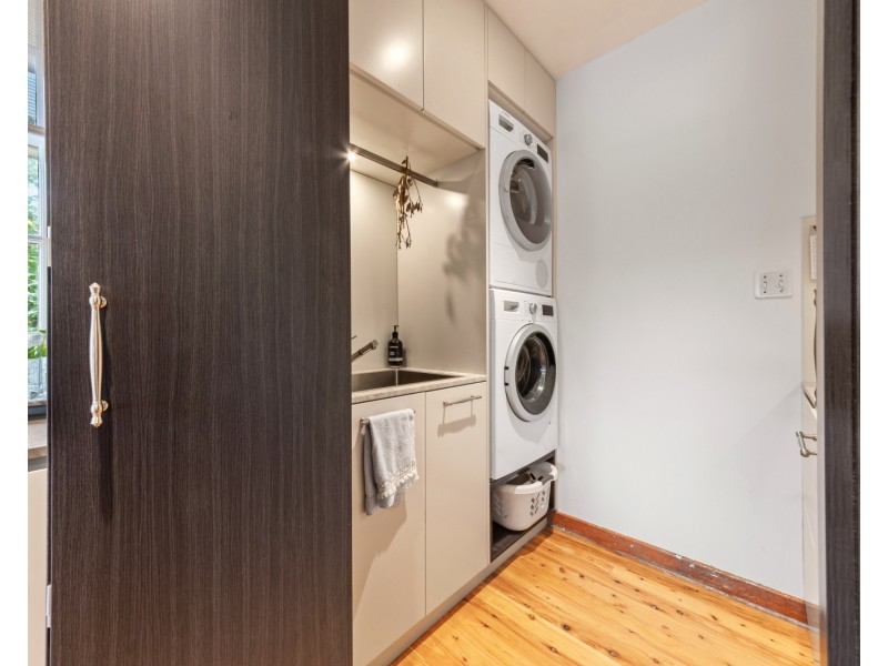24 Caroline Street, East Gosford NSW 2250