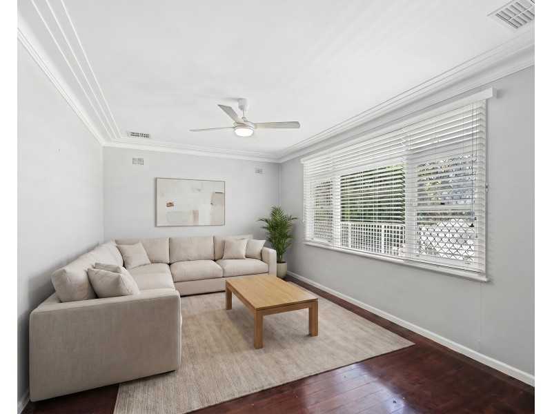 4 Harvey Street, Wyong NSW 2259