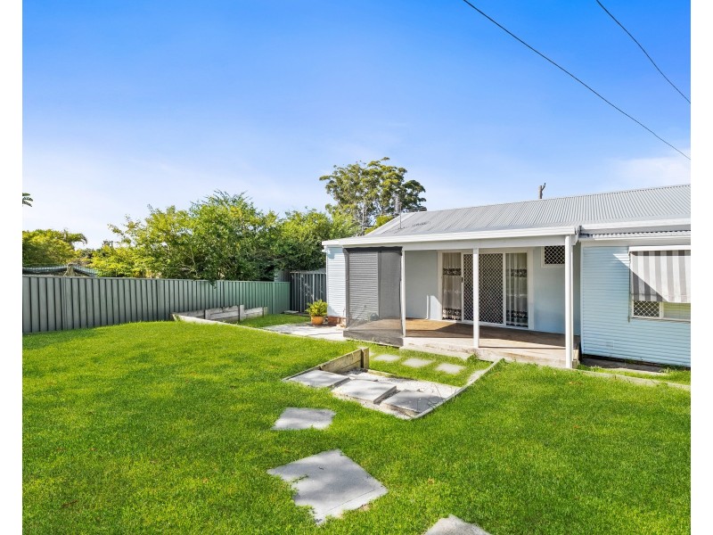 4 Harvey Street, Wyong NSW 2259