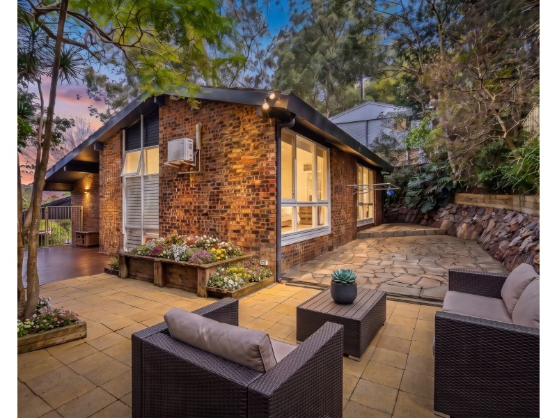 11 Alison Road, Springfield NSW 2250