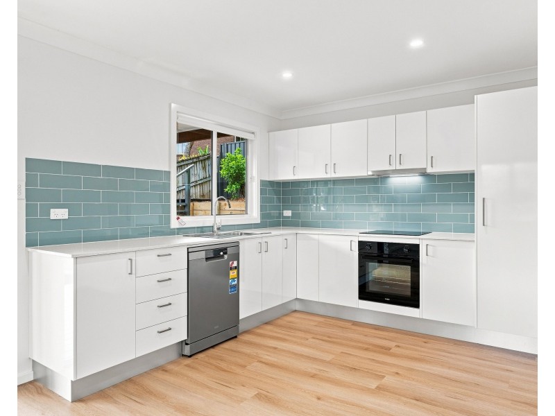 3A Hakea Close, Wyoming NSW 2250