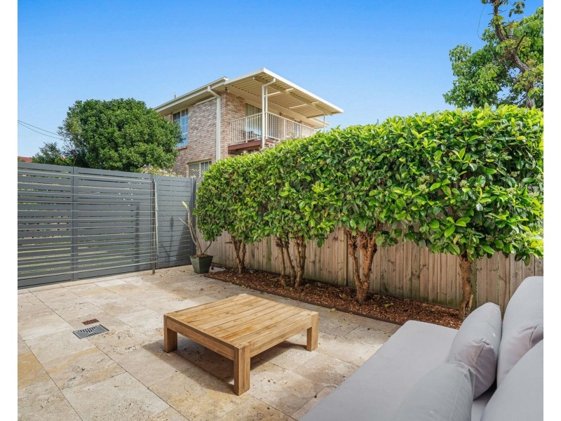 2/112 Elsiemer Street, Toowoon Bay NSW 2261