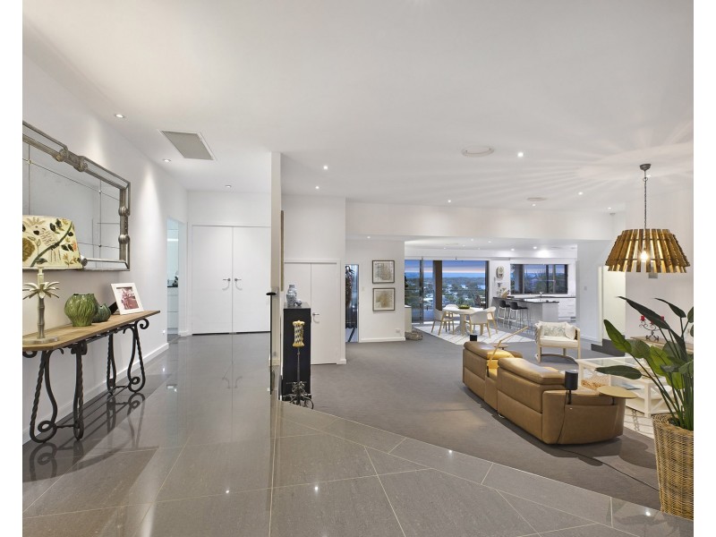 28 Reads Road, Wamberal NSW 2260
