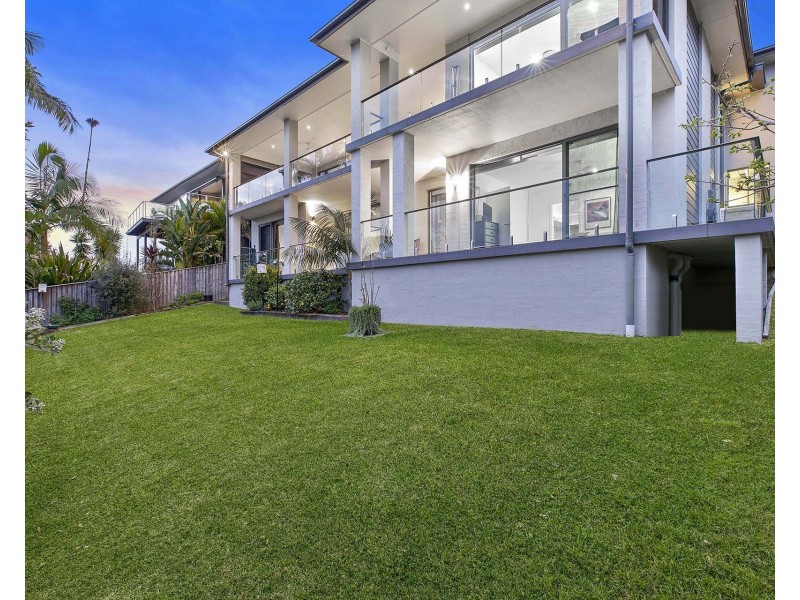 28 Reads Road, Wamberal NSW 2260