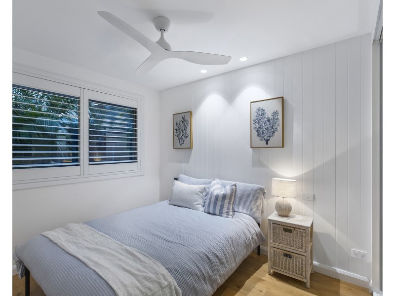 24 Forresters Beach Road, Forresters Beach NSW 2260