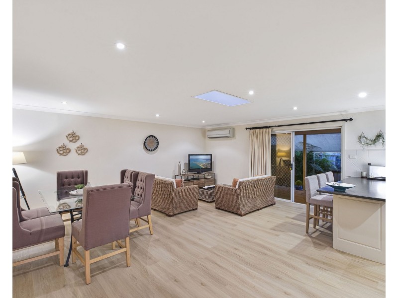 28 Tallowood Crescent, Erina NSW 2250