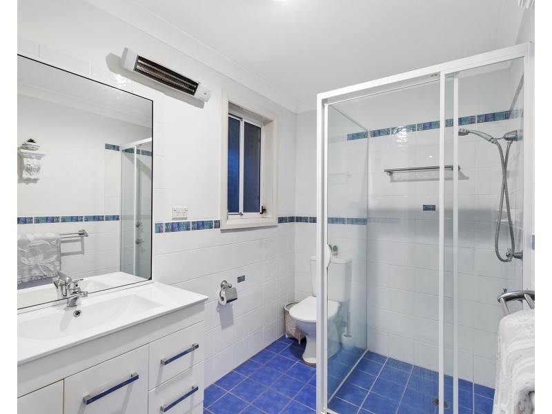 28 Tallowood Crescent, Erina NSW 2250