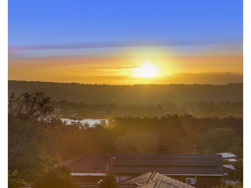 2 Cooper Road, Green Point NSW 2251
