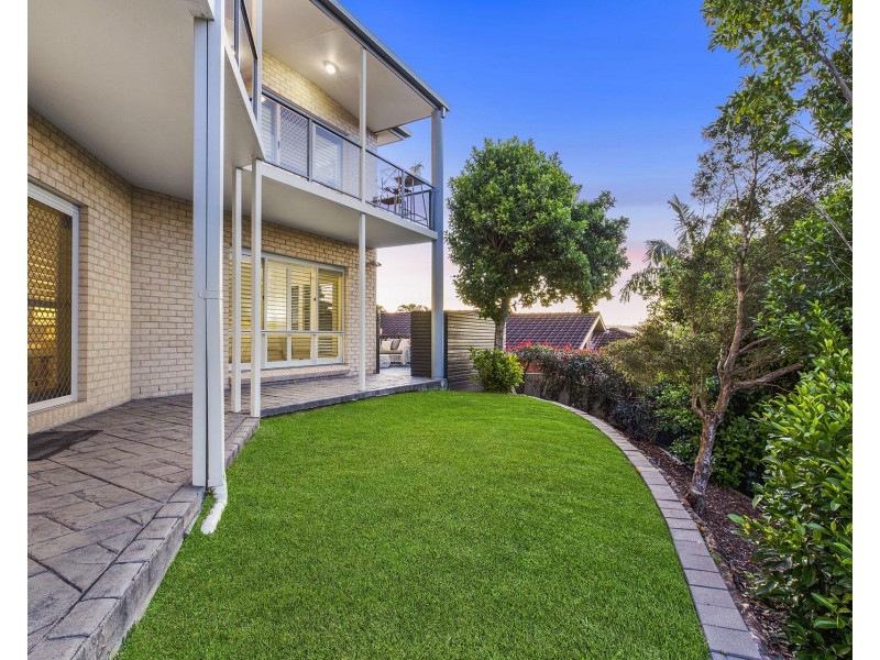 2 Cooper Road, Green Point NSW 2251