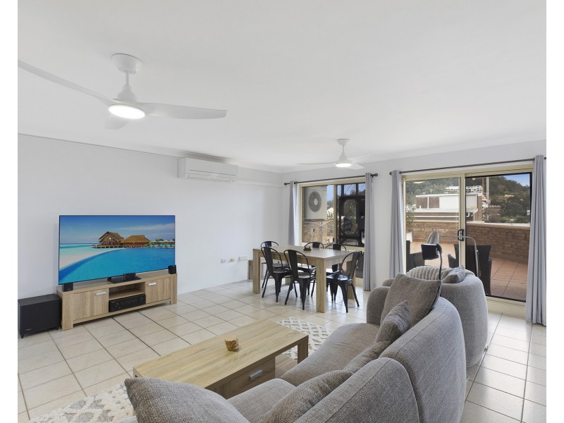 1/145 Faunce Street, Gosford NSW 2250