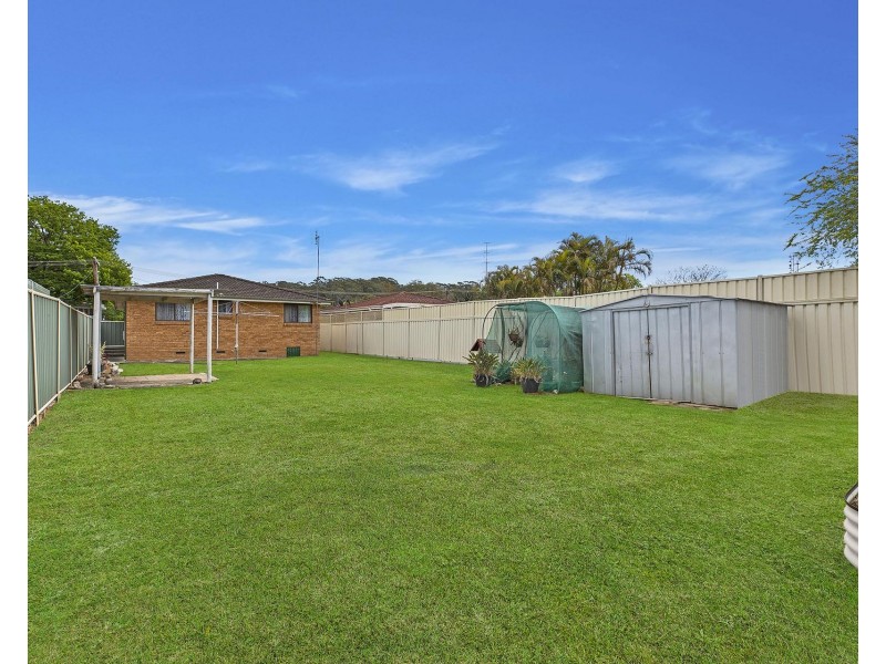 7 Nerissa Road, Erina NSW 2250