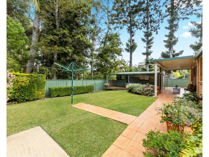 48 Perratt Close, Lisarow NSW 2250