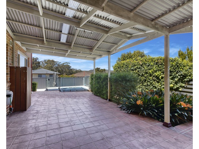 27 Cambourn Drive, Lisarow NSW 2250
