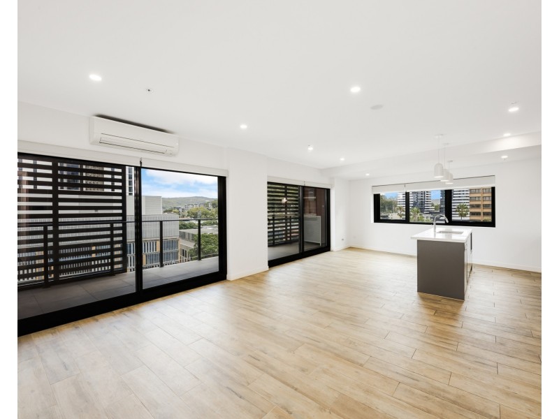 505/25 Mann Street, Gosford NSW 2250
