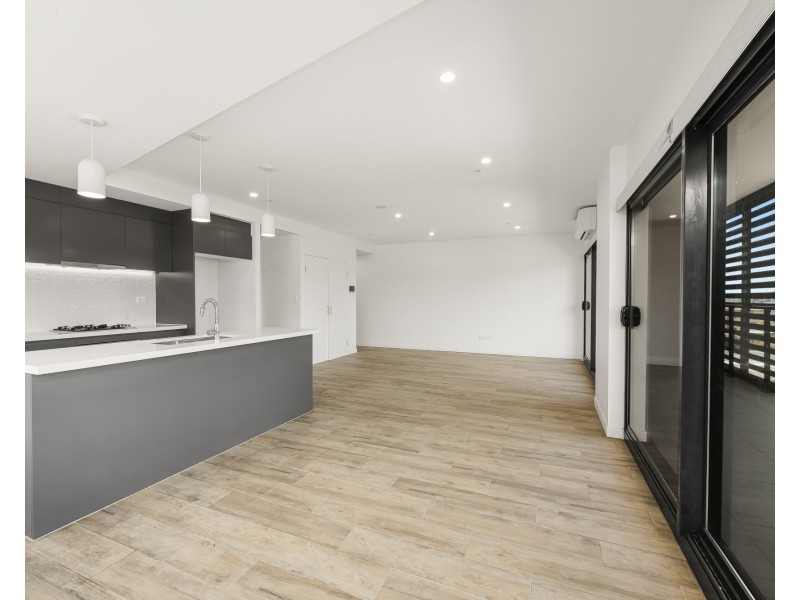 505/25 Mann Street, Gosford NSW 2250