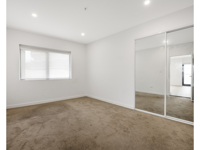 505/25 Mann Street, Gosford NSW 2250