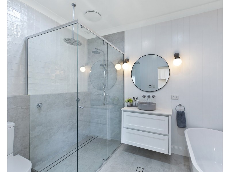 102 Hutton Road, The Entrance North NSW 2261