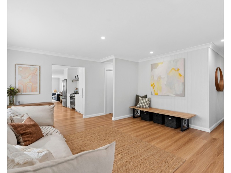 51 Maidens Brush Road, Wyoming NSW 2250