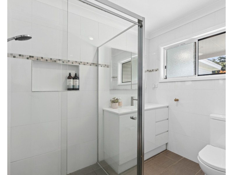 51 Maidens Brush Road, Wyoming NSW 2250