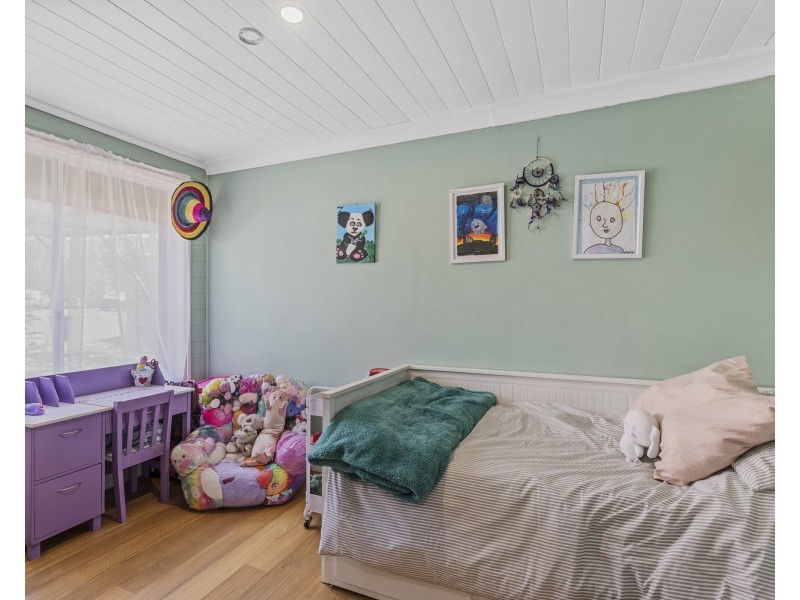 18 Holland Close, Springfield NSW 2250